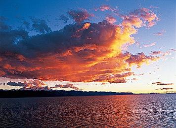 《最终幻想7 核心危机 再融合》新截图公布